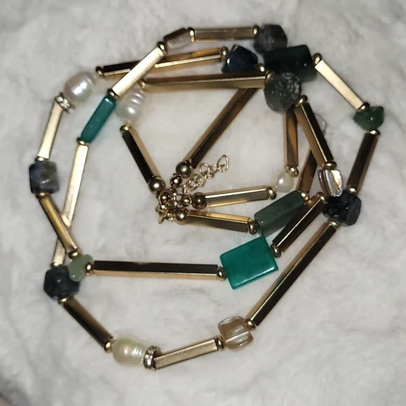 Necklace - Picture 2 of 3